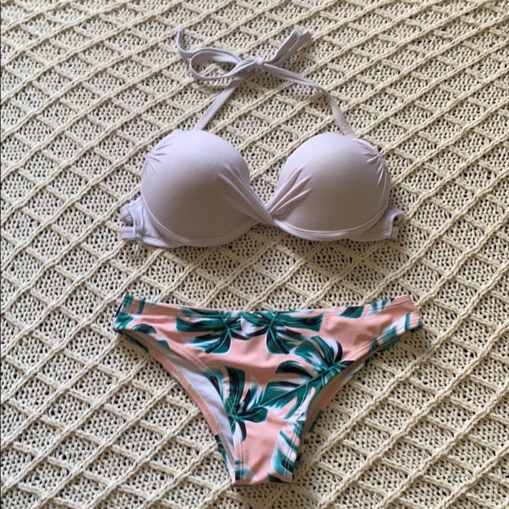 White bikini top & tropical bottoms